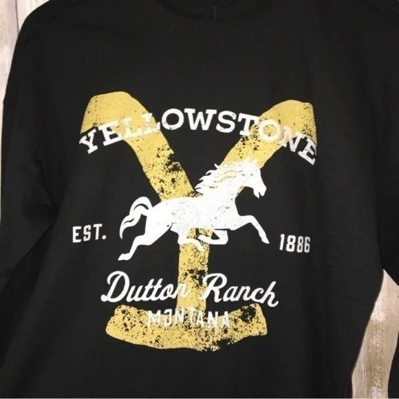 NWT Yellowstone Black Sweatshirt - Picture 5 of 6